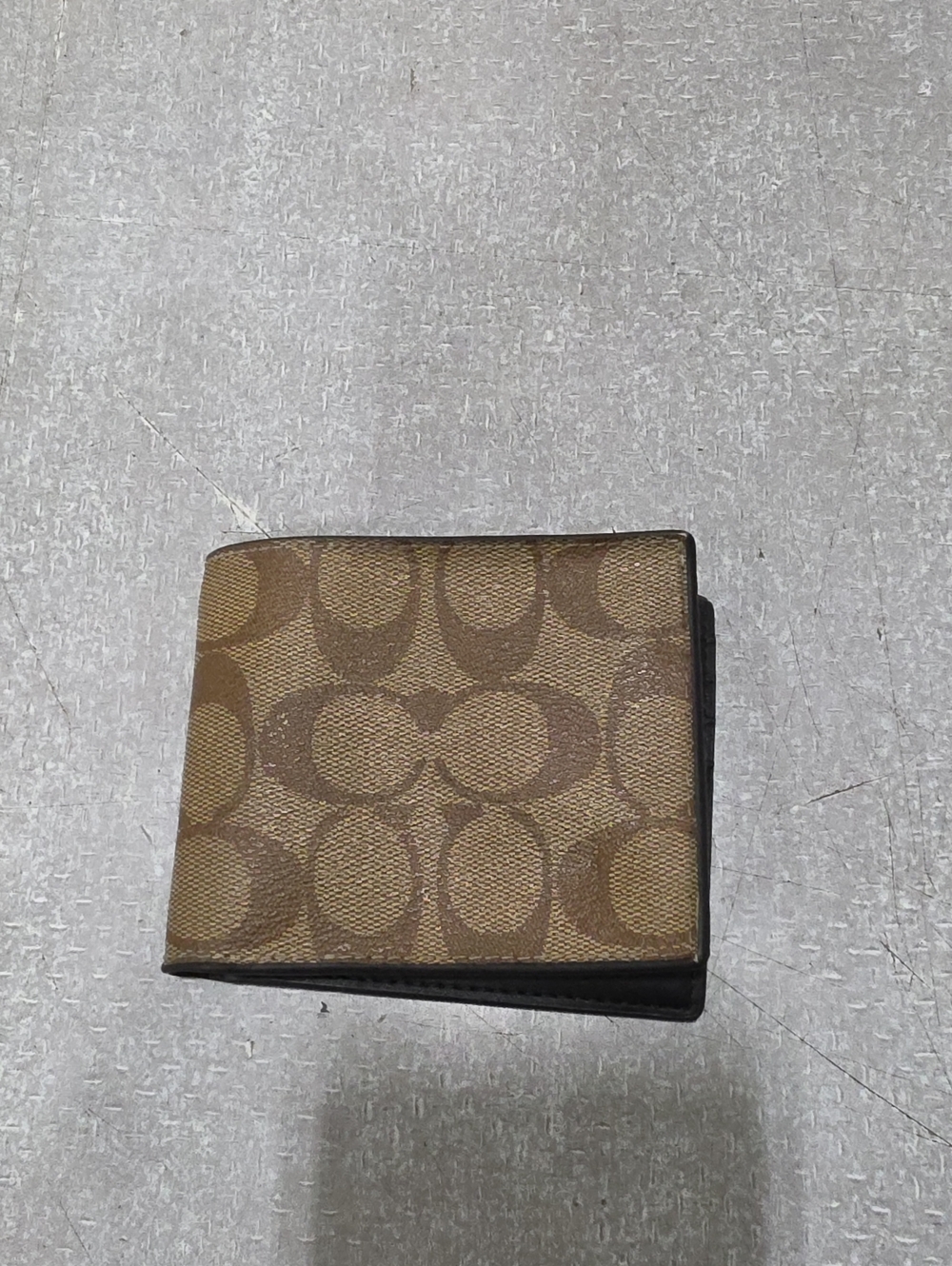 Coach Wallet - Picture 2 of 8